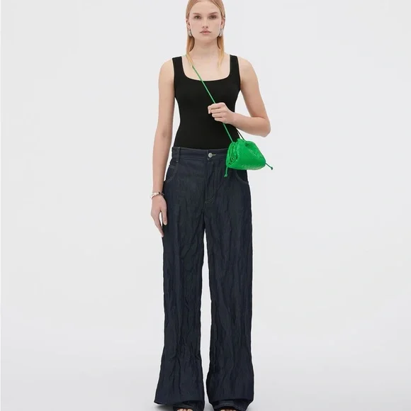 Authentic Bottega Veneta Small Pouch in green - Picture 12 of 12